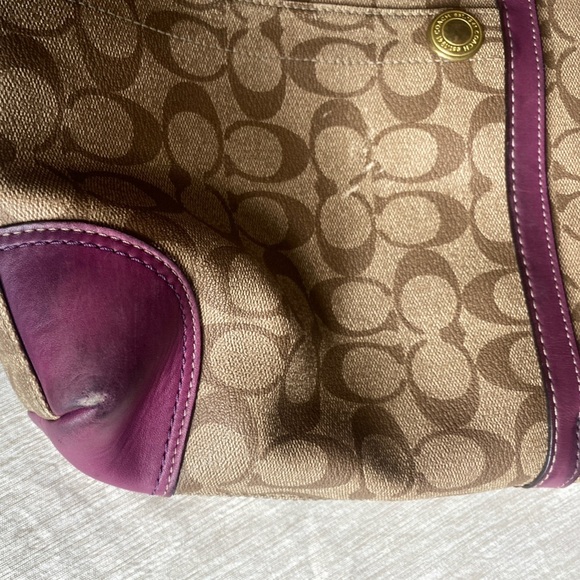 Coach 12358 Signature Coated Heritage Stripe Tote - Berry - Picture 15 of 16